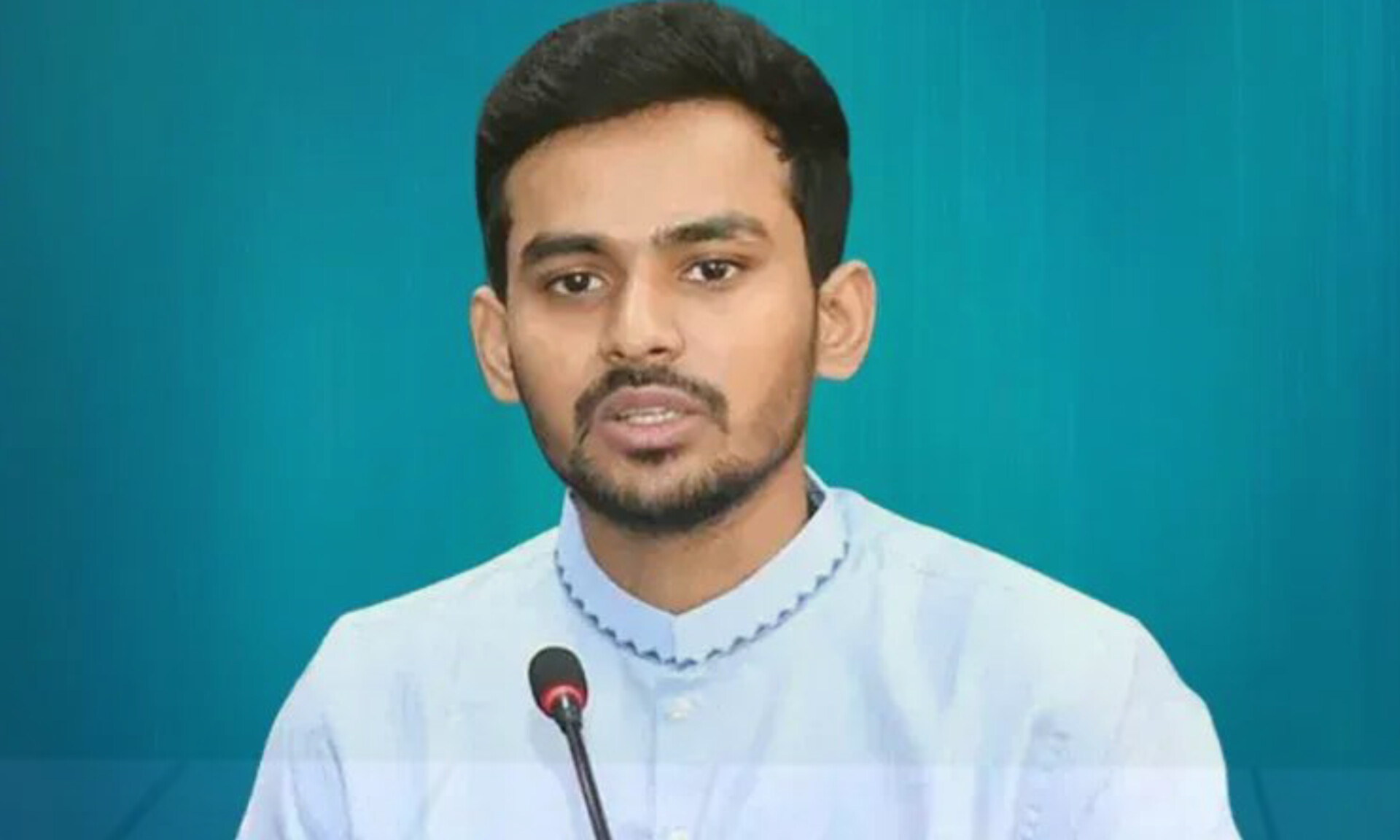 মে দিবসের ছুটিতে ব্যাংক অ্যাকাউন্ট খোলা সম্ভব? আসিফ মাহমুদের স্ত্রীর ৬১৩ টাকার হিসাবে ধোঁয়াশা