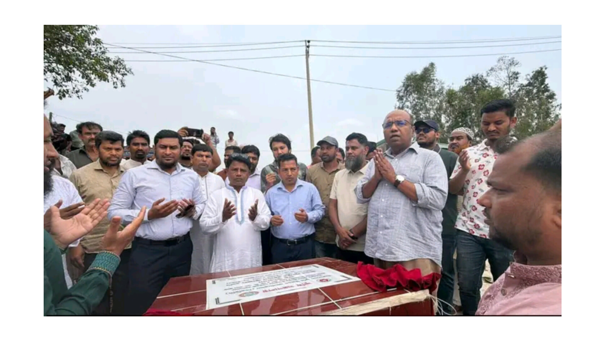 ঈদগাঁওয়ে ৩ কিলোমিটার ‘জিয়া খাল’ খনন কাজের উদ্বোধন