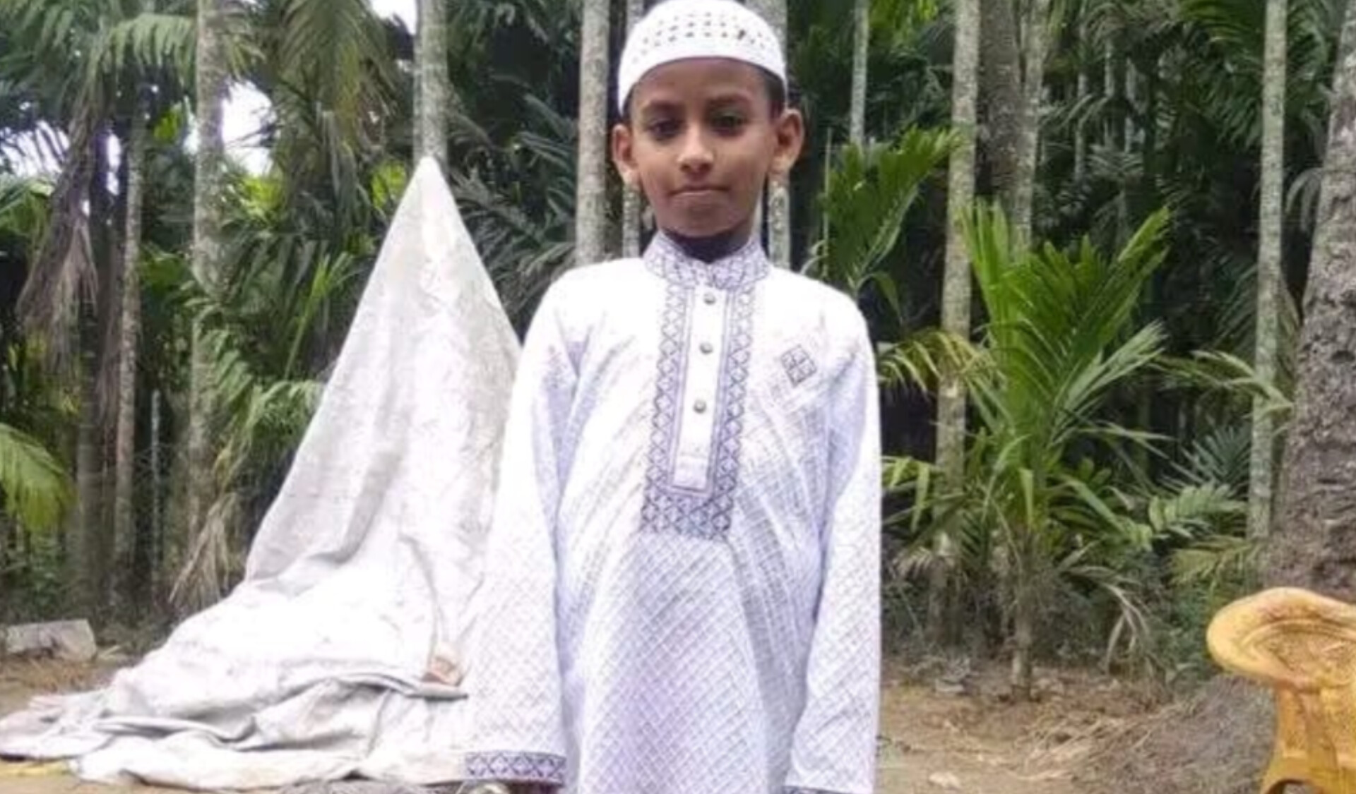 উখিয়ায় ১০ বছরের মাদ্রাসা শিক্ষার্থী ওবায়দুল্লাহ নিখোঁজ, সন্ধানে আকুল পরিবার,মোবাইল 01860929716