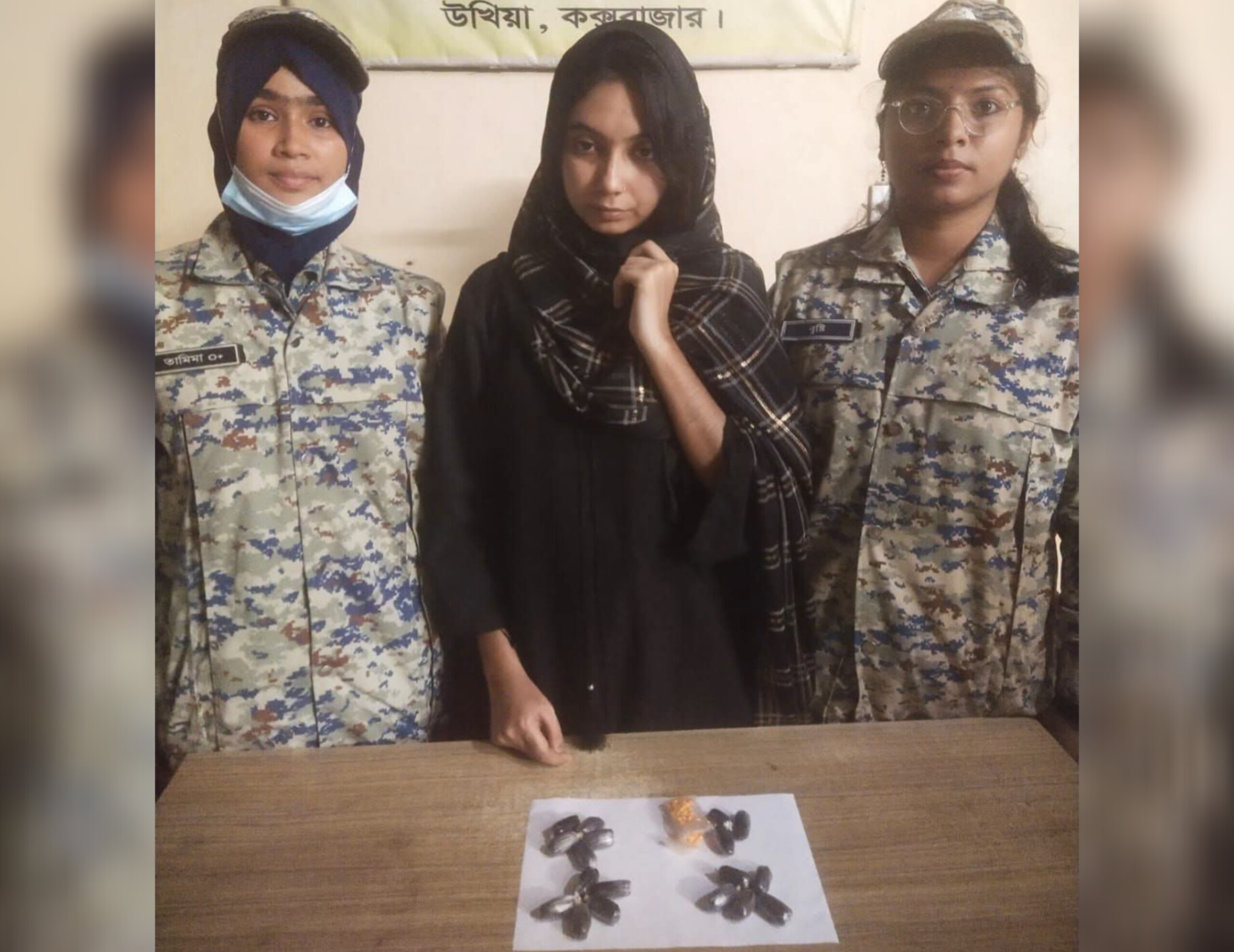 কাপড়ের ভাঁজে নয়, বিশেষ অঙ্গে ইয়াবা! রোহিঙ্গা ক্যাম্পে পুলিশের সাড়াশাগানো অভিযান